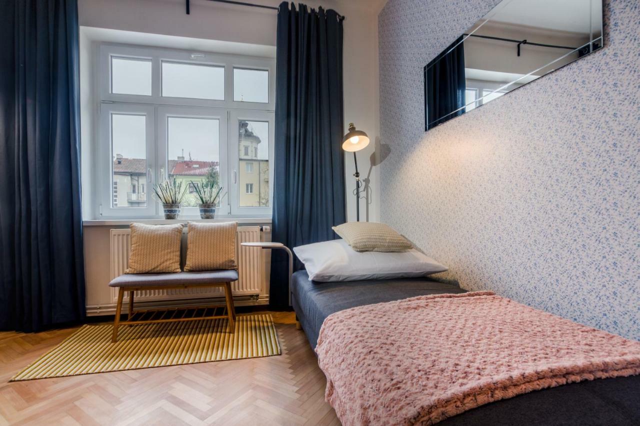 Appartement With Sunny Garden By Michal&friends Praag
