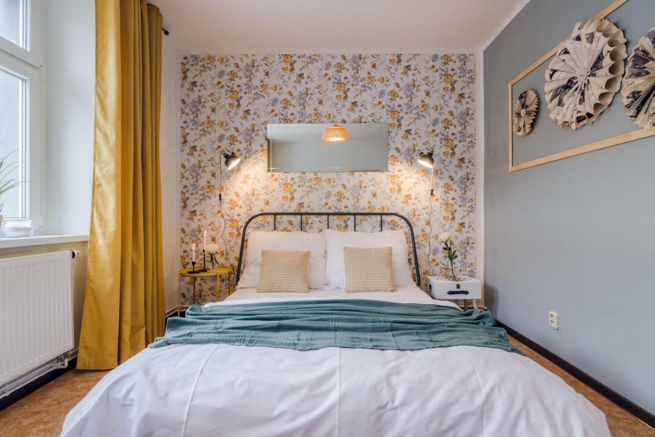 With Sunny Garden By Michal&friends Appartement Praag