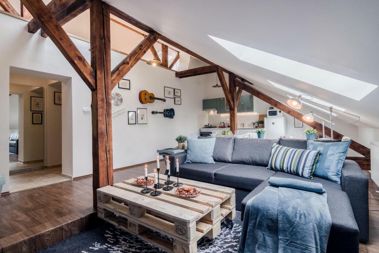With Sunny Garden By Michal&friends Appartement
